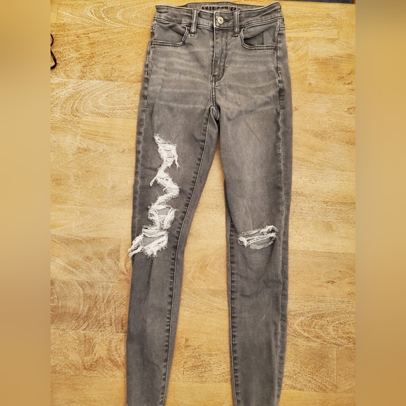 American Eagle distressed gray jeans - Picture 1 of 4